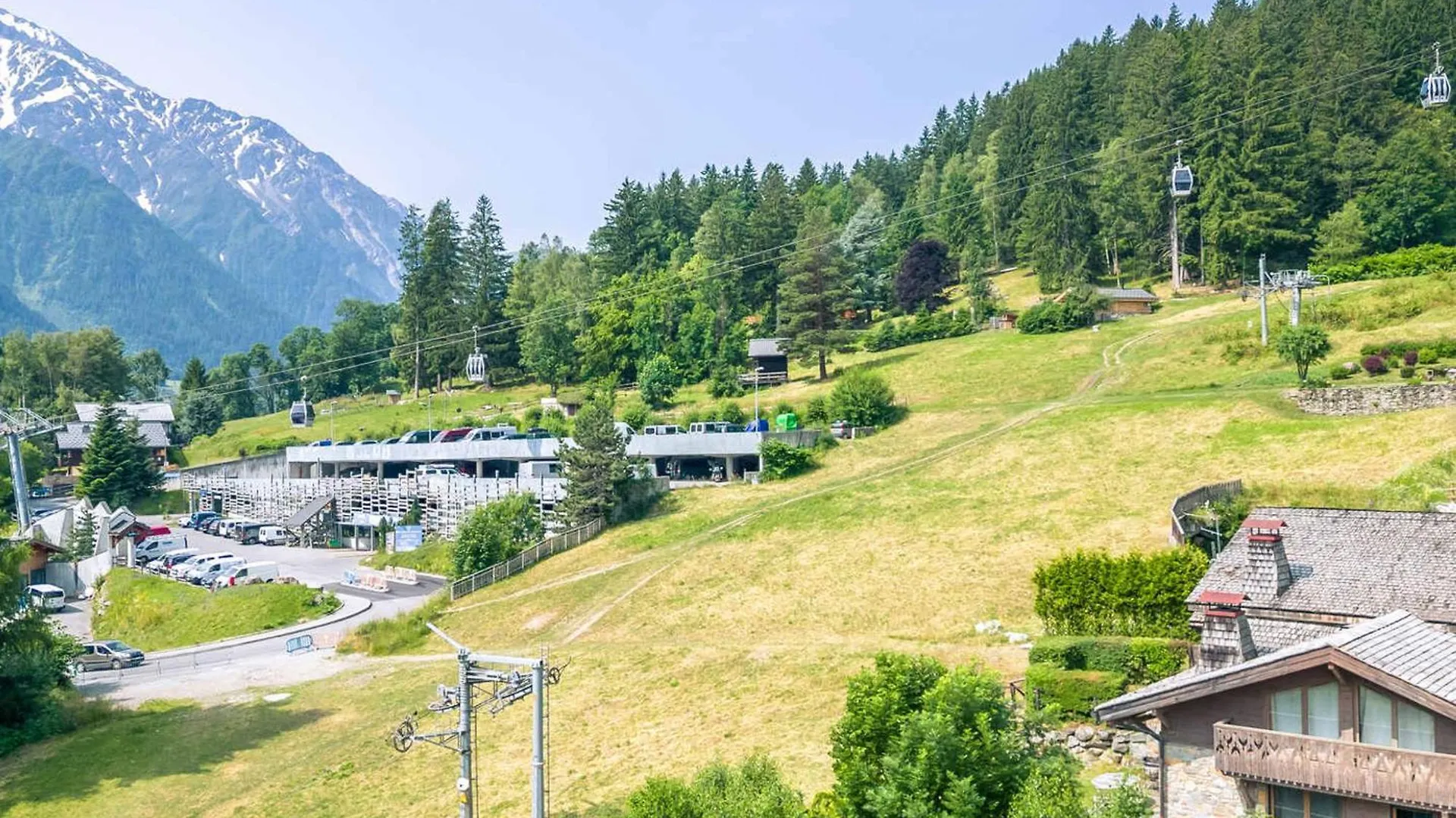 Chalet Skis Aux Pieds Avec 3 Chambres Et Terrasse A Chamonix - Fr-1-343-225 0*,  Francie